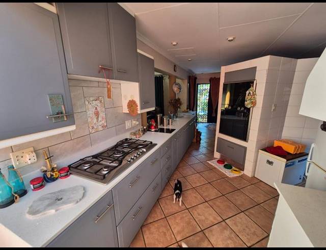 3 BEDROOM HOUSE FOR SALE IN MONTANA PARK